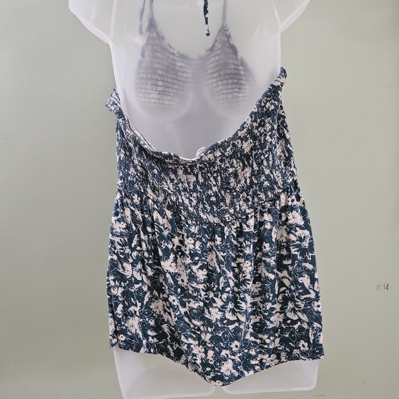 Maurices XXL Tied Halter Peplum Smocked  Bust Summer Top Vacation Beach Casual - Picture 4 of 10